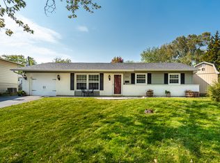 7974 Sherwood Cir N, Hanover Park, IL 60133