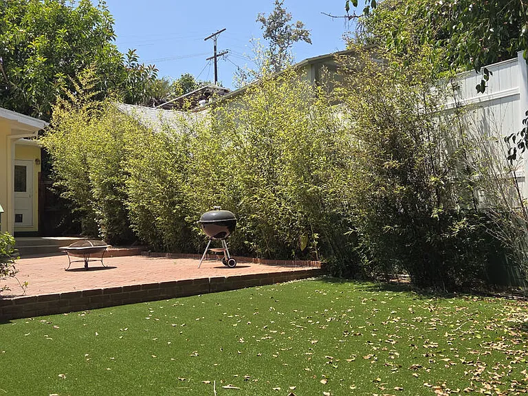 1204 N Hilldale Ave — Photo 4