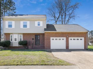 226 Woodbury Forrest Dr, Hampton, VA 23666