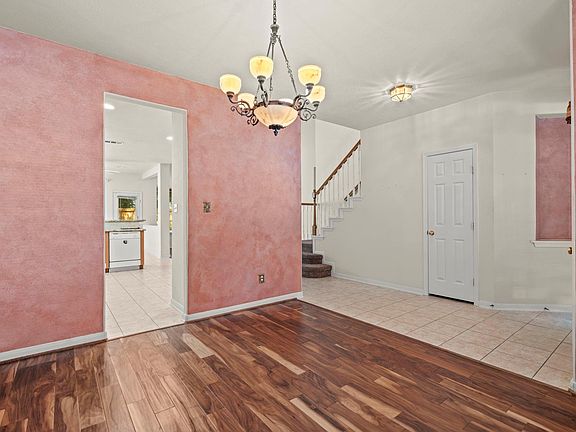 5th image of 13507 Pepperbush Ct
