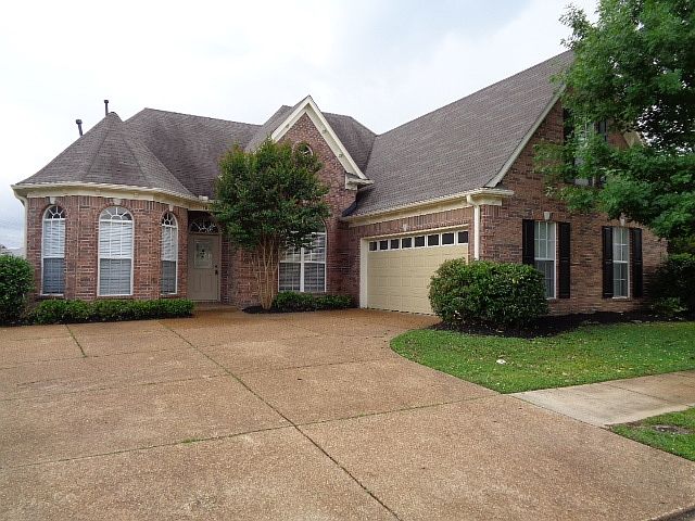 1st image of 10195 Tall Hickory Dr
