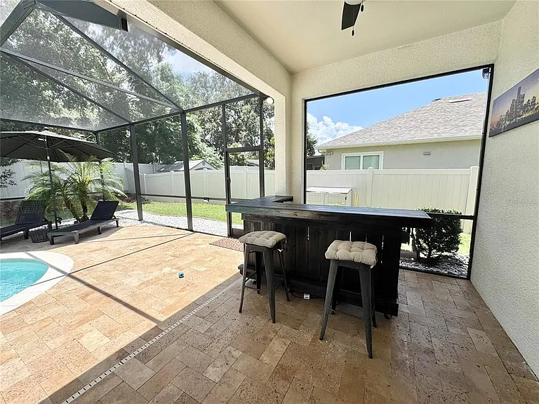 212 Montara Dr — Photo 12