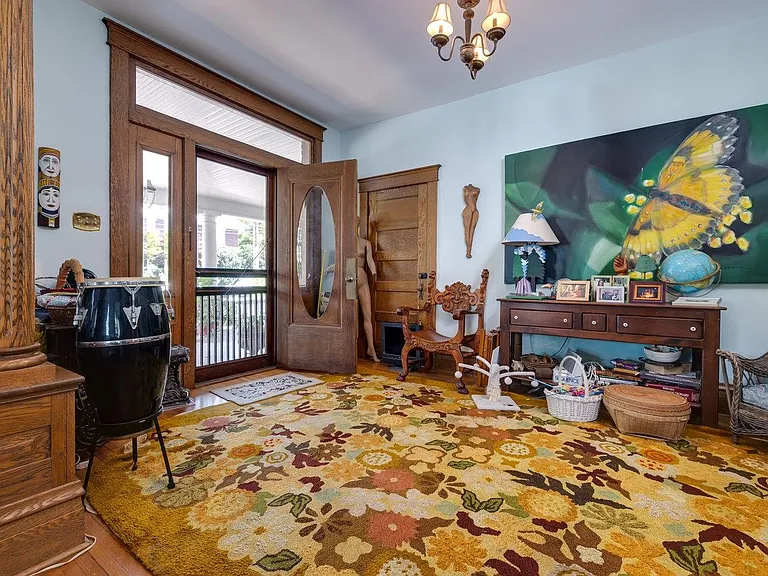 289 Newman Ave — Photo 3