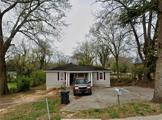 682 Auburn Ave, Gainesville, GA 30501