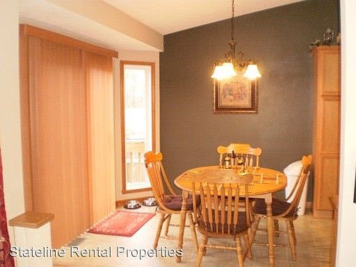 5th image of 4446 Woodcliff Ln