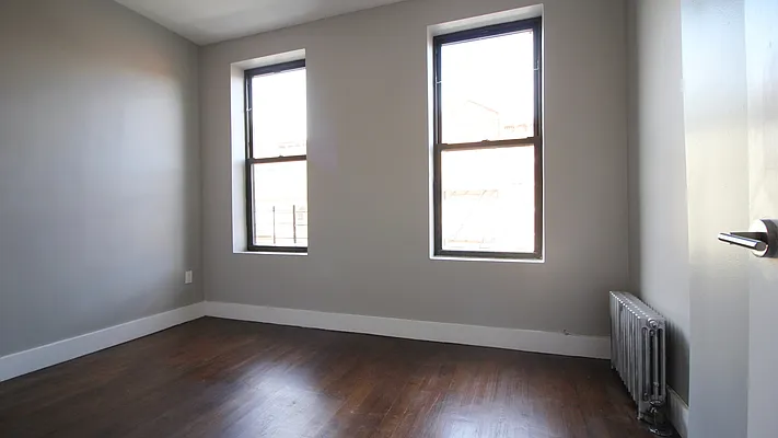 Rented by Nooklyn NYC LLC | media 10