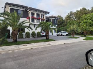 14801 SW 30th St, Miami, FL 33185