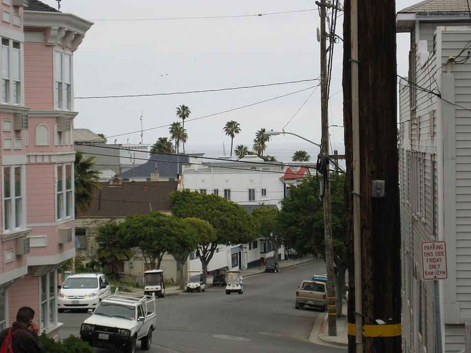 1st image of 312 Metropole Ave
