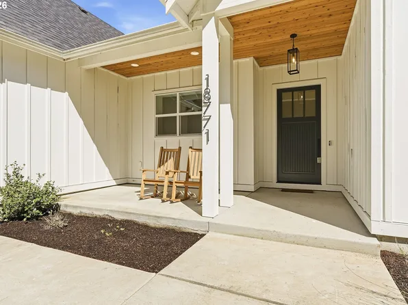 18771 NW Collins Rd, North Plains, OR 97133