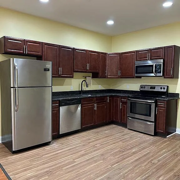 3808 Spring Garden St — Photo 17
