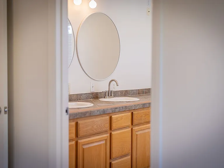 304 El Conejo Dr — Photo 16