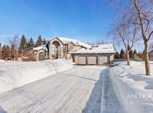 11702 Clerke Cir, Anchorage, AK 99515