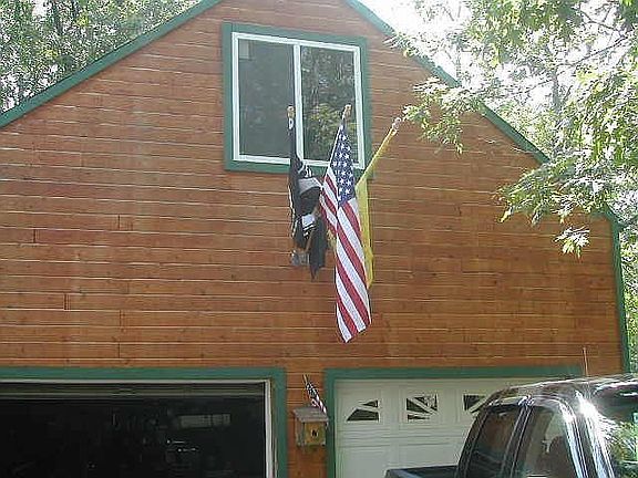 2 Car Garage w/full loft