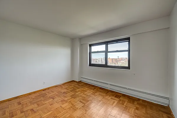 Sold by Horowitz Real Estate | media 36