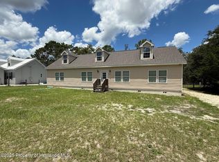 11970 Osprey Ave, Weeki Wachee, FL 34614