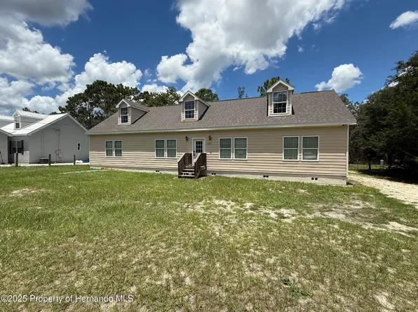11970 Osprey Ave, Weeki Wachee, FL 34614