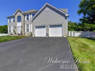 51 Lark Dr, South River, NJ 08882