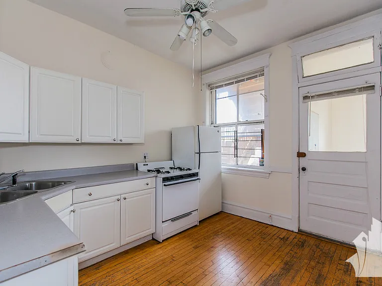 3635 N Paulina St #2 — Photo 10