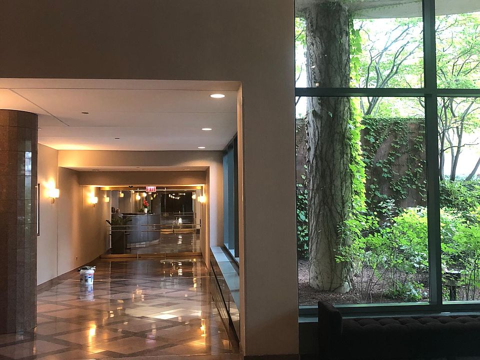 1st image of 440 N McClurg Ct APT 109-S