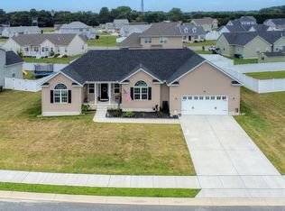 243 Crown Forest Ln, Felton, DE 19943