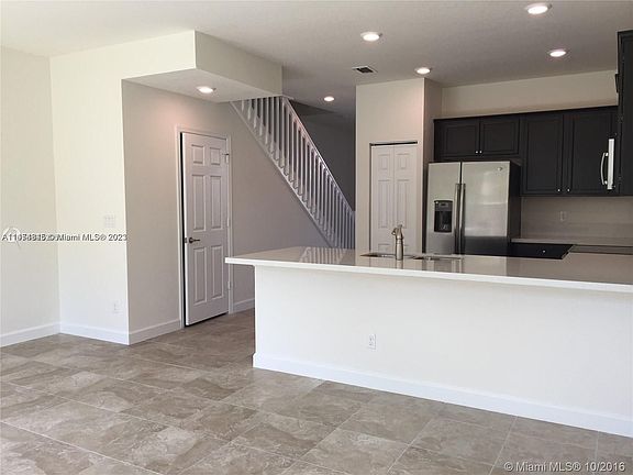 2nd image of 5354 Ashley River Rd #5354