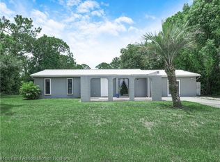344 Boeing St NW, Lake Placid, FL 33852