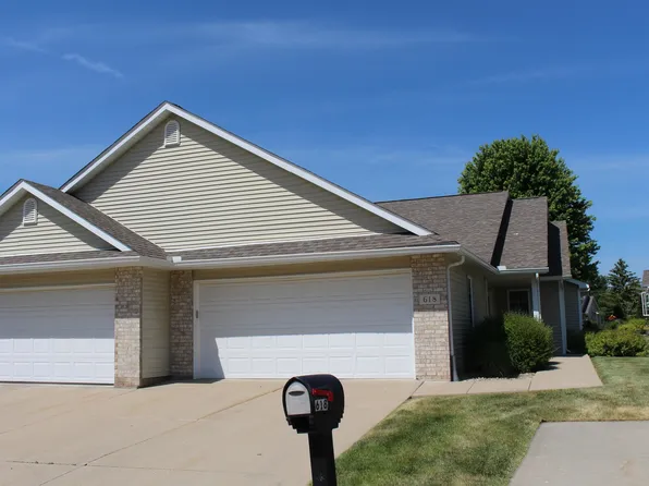618 Springbrook Cir, Deforest, WI 53532