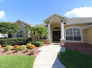 3804 Castle Key Ln, Valrico, FL 33594
