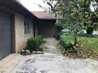 2202 14th St, Brownwood, TX 76801