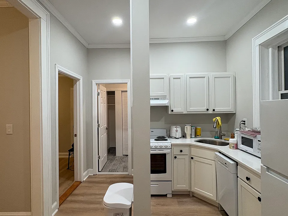 1185-1193 Commonwealth Ave #2F
