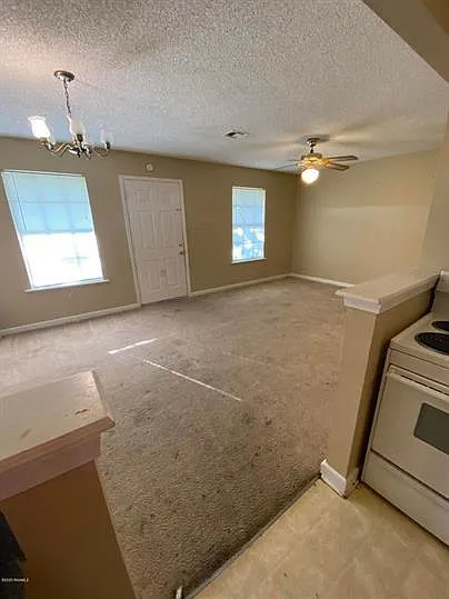 100 Vieux Orleans Cir #C — Photo 11
