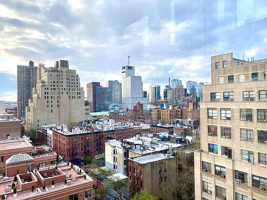 Rented by RELO REDAC INC. | media 23