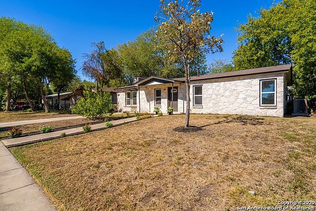 1st image of 839 Deely Pl