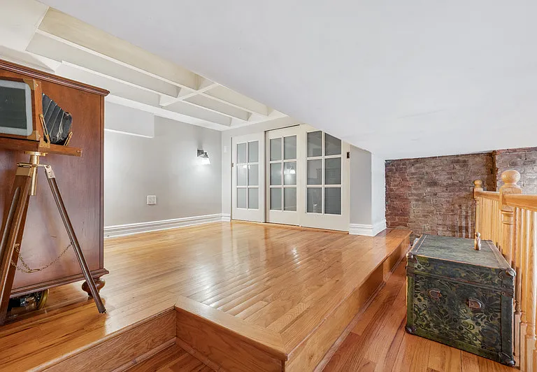 313 W 82nd St #1A — Photo 7