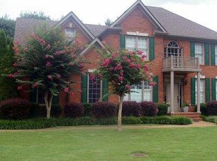 5003 Creekside Preserve Dr, Hixson, TN 37343