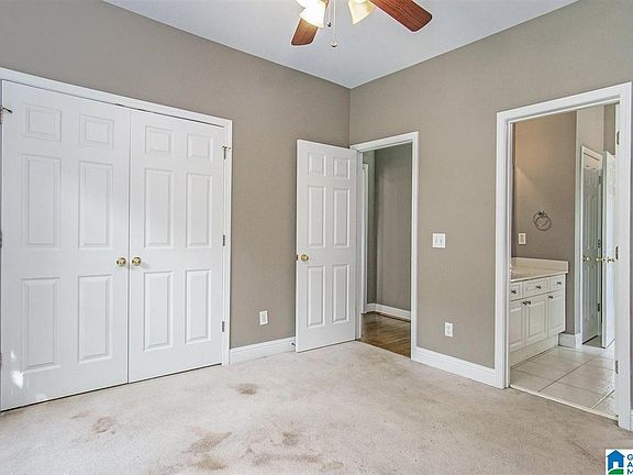 3rd image of 172 Oaklyn Hills Dr