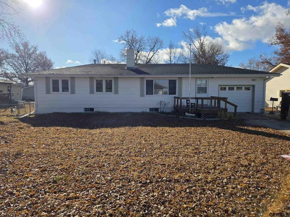 2733 Kendel Dr, Ashland, NE 68003