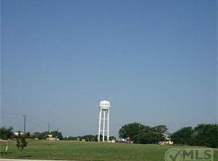 416 Jasmine Cir, Nevada, TX 75173