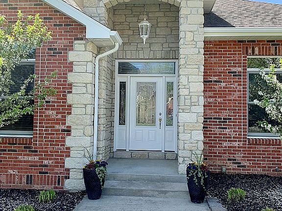 Inviting Stone Entry