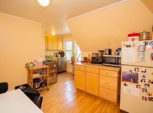 17 Kenwood St #A, Brookline, MA 02446