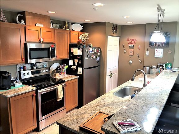 3rd image of 1335 Ocean Shores Blvd #S14