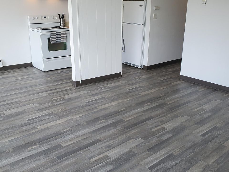 1st image of 2501 14th Ave W #14