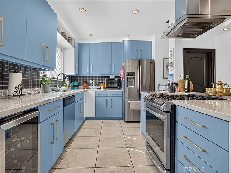 6710 Kurl Way — Photo 29