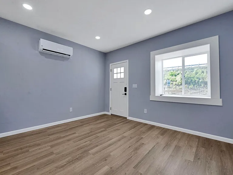 786 Thomas Ave #786 — Photo 16