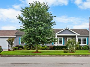 110 Legacy Park Blvd, Loudon, TN 37774