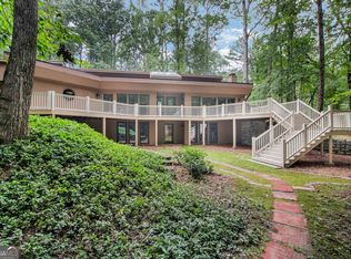 4110 Spalding Holw, Norcross, GA 30092
