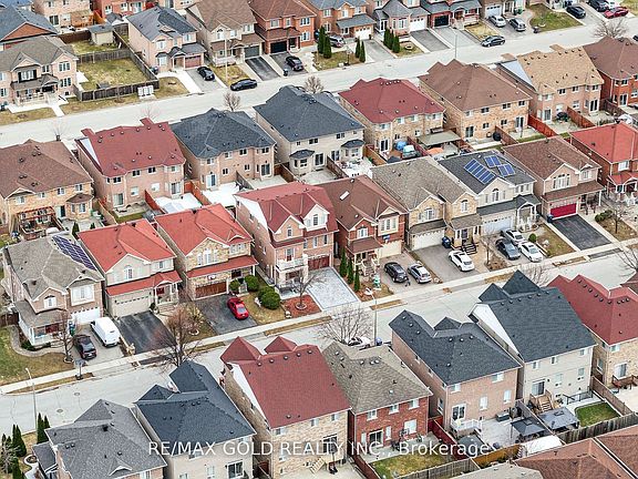 3rd image of 23 Pathmaster Rd