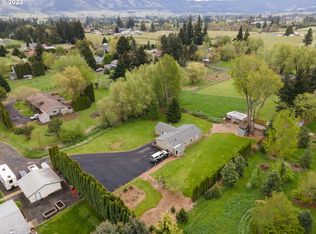 3891 Fairview Dr, Hood River, OR 97031