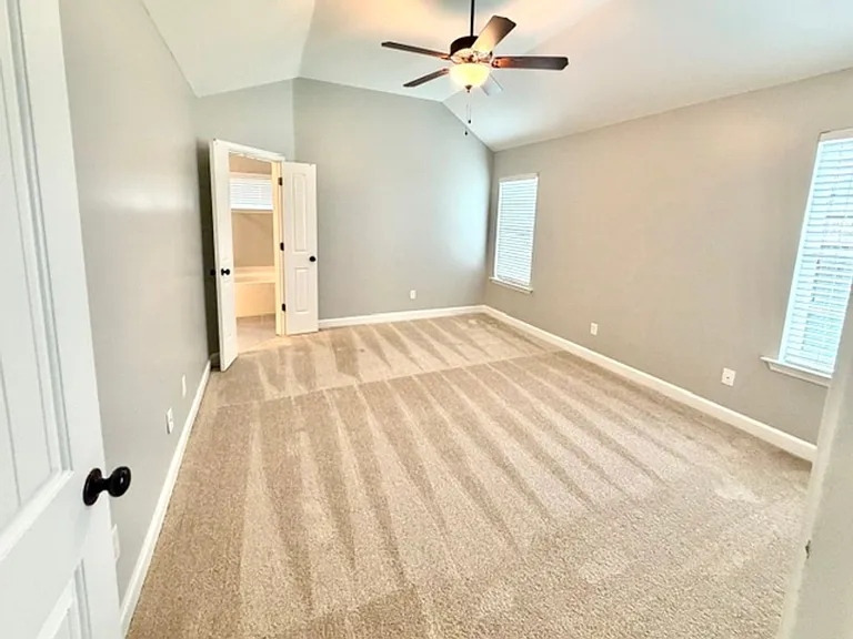 8136 Maywood Dr — Photo 6
