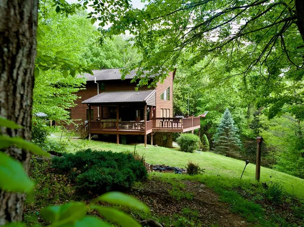 49 Richter Drive, Nantahala, NC 28781
